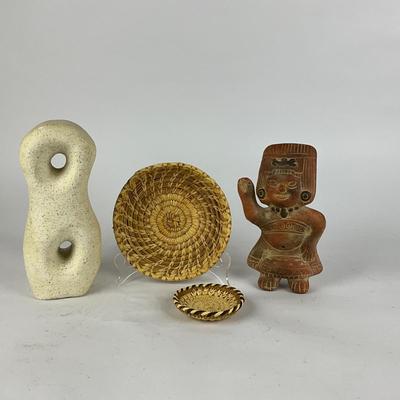 L904 Stone Sculpture , Papago Baskets, Mexico Sculpture
