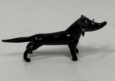 Murano Black Dachshund Dog Figurine 1.5" tall