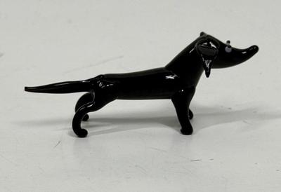 Murano Black Dachshund Dog Figurine 1.5" tall