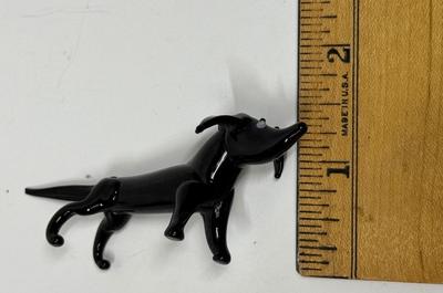 Murano Black Dachshund Dog Figurine 1.5" tall