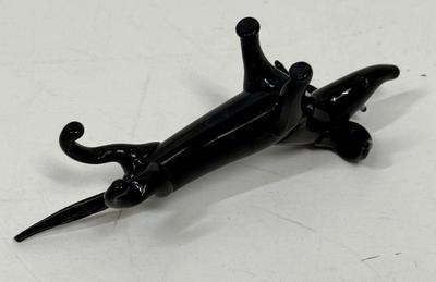 Murano Black Dachshund Dog Figurine 1.5" tall