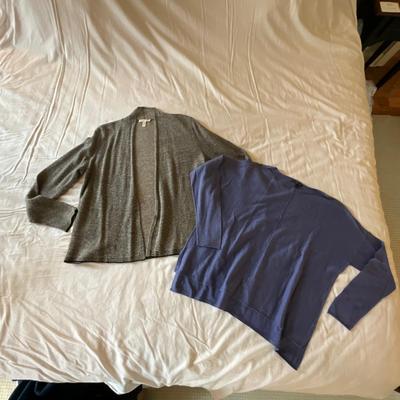 M969 Large Lot of Ladies EILEEN FISHER Knit Blend Blouses, Jackets, Cardigans