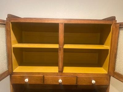 ANTIQUE HOOSIER CABINET