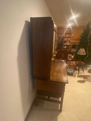 ANTIQUE HOOSIER CABINET
