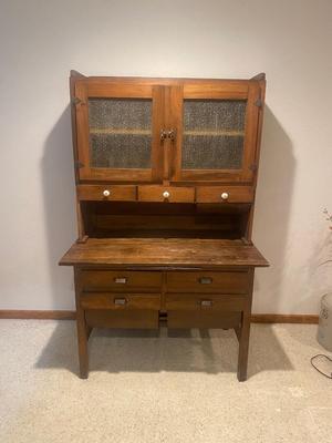 ANTIQUE HOOSIER CABINET
