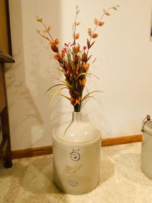 ANTIQUE RED WING STONEWARE 5 GALLON JUG W/FAUX FLOWERS