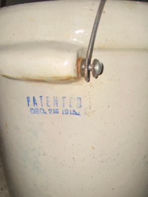 ANTIQUE 5 GALLON CROCK WITH HANDLES PATENTED DEC 21, 1915