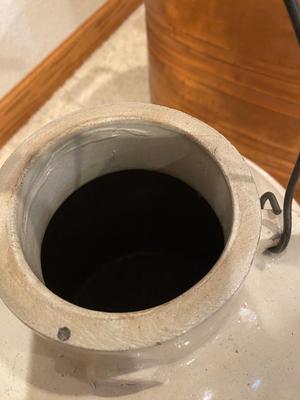 ANTIQUE RED WING 3 GALLON BALL LOCK CROCK (MISSING LID AND LOCKING HANDLE)