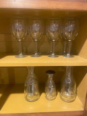 STEMWARE AND WINE BOTTLES