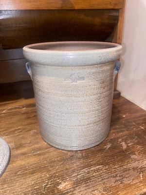 RED WING SALT GLAZED CROCK WITH LID