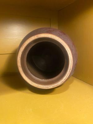 BROWN CROCK TYPE STONEWARE JAR