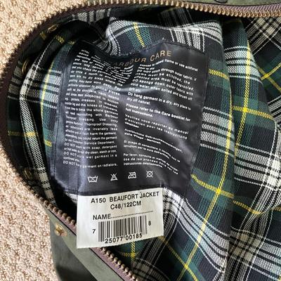 HC974 Mens Barbour Green Jacket with Hat