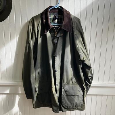 HC974 Mens Barbour Green Jacket with Hat