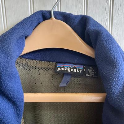 HC975 Men's Patagonia and Pacific Trail Windbreaker Jackets