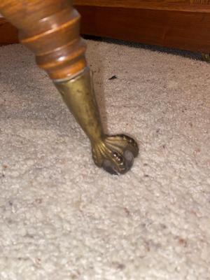 ANTIQUE SWIVEL PIANO STOOL WITH GLASS BALL BRASS CLAW FEET