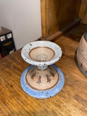 SIGNED "BARNES" KITCHEN POTTERY COVERED CASSEROLE DISH AND CANDLESTICK HOLDERS