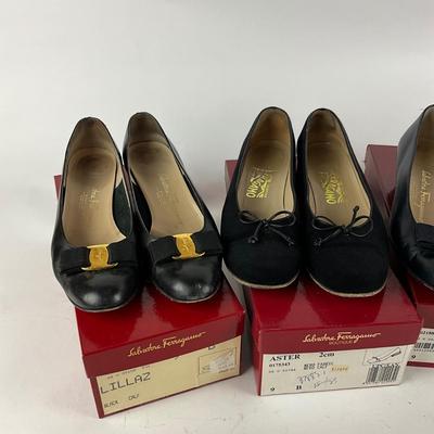 M987 Four pairs of Ladies Salvatore Ferragamo Shoes Size 9B