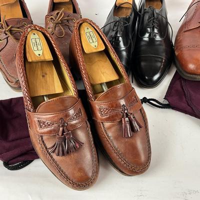 M1004 Lot of Men's ALLEN EDMONDS, FLORSHEIM Dress Shoes