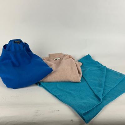M1008 Lot of Ladies BURBERRY, Vincent, Cashmere Sweaters, Shawl
