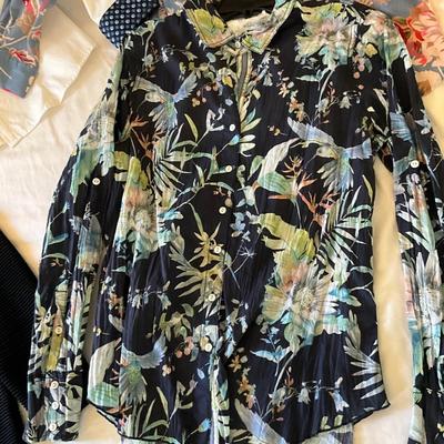 M1018 Lot of Ladies Blouses, CHICOS, DYLAN, CITRON, ESCAPADA, ENGLISH LAUNDRY