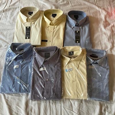 M1034 Lot of Men's Jos. A. BANK Dress Shirts