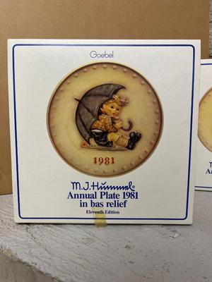 Decades of Hummel Plates