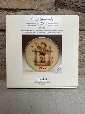 Decades of Hummel Plates