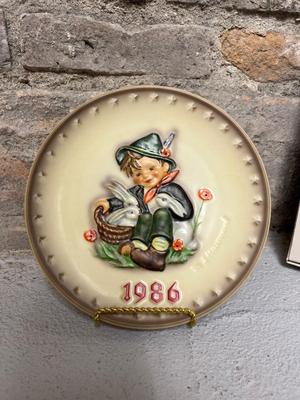 Decades of Hummel Plates