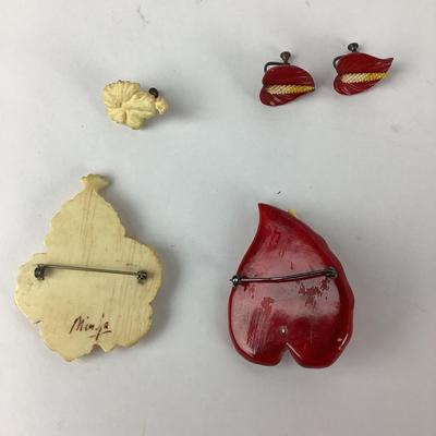 M1055 Vintage MING'S Hawaiian Ivory Carved Hibiscus & Anthurium Pin Earring Sets