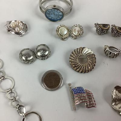 M1056 Lot of Silver Tone Costume Jewelry