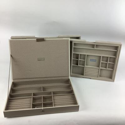 M1069 Lot of Three STACKERS Jewelry Organizers