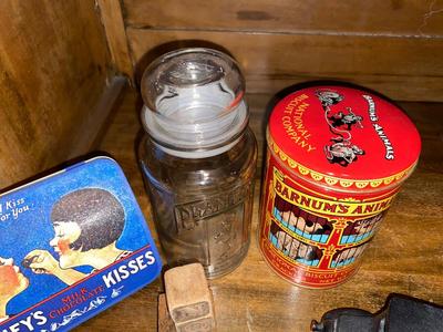 CAST IRON MODEL-T, BARNUM ANIMAL CRACKER & HERSHEY TINS, PLANTERS PEANUT JAR AND MORE!
