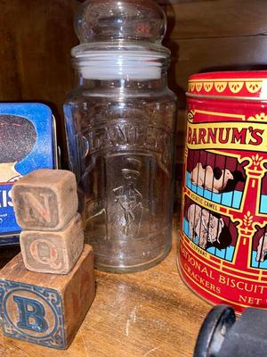 CAST IRON MODEL-T, BARNUM ANIMAL CRACKER & HERSHEY TINS, PLANTERS PEANUT JAR AND MORE!