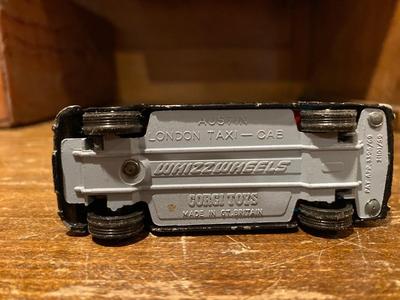 CORGY TOYS-WHIZWHEELS BATMOBILE, BAT BOAT, LONDON TAXI CAB, AND A LINTOY SUPER SONIC JET