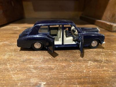 CORGI TOYS, LONDON TRANSFERS ROUTEMASTER AND ROLLS ROYCE PHANTOM