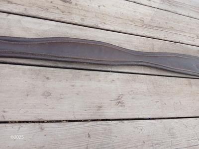 Equestrian Tack - brown Leather saddle girth