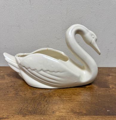 Swan Planter by Bauer Los Angeles USA