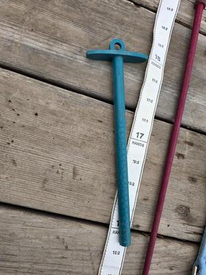 Equine Tack - Riding gloves - E-Z Up stirrups - Lunging straps - Quick - Bit ruler - Hands cloth tape measure- century crop