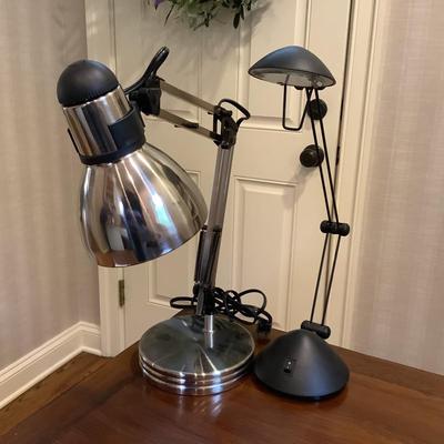 O1079 Two Adjustable Desk Lamps