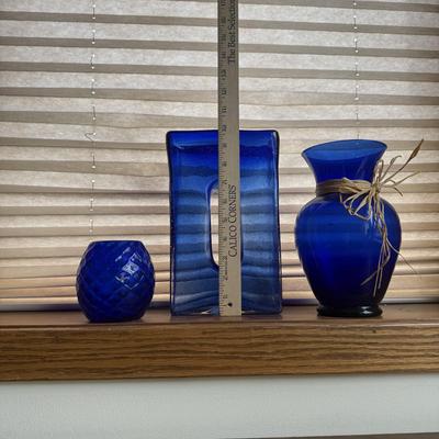 LOT 251X: Cobalt Blue Glass Vases w/ Unique “0” Art Glass Piece