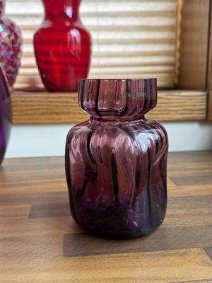 LOT 252X: Collection of Glass Vases