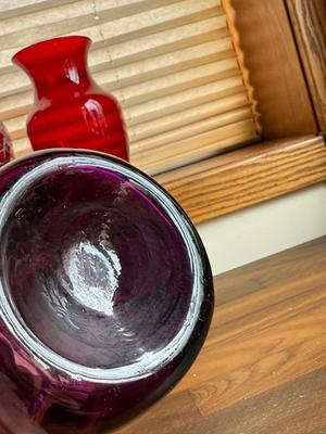 LOT 252X: Collection of Glass Vases