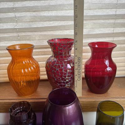 LOT 252X: Collection of Glass Vases