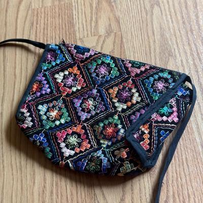 LOT 253F: Collection of Handmade Bags