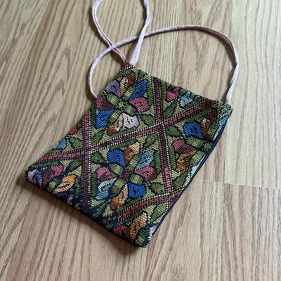 LOT 253F: Collection of Handmade Bags