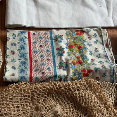 LOT 254F: Vintage Lace Doilies, Beautiful Embroidered Table Cloths, Napkins & Pillow Case