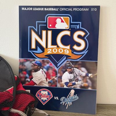 LOT 257: Philadelphia Phillies Collection: Signed Baseballs, Bags & More