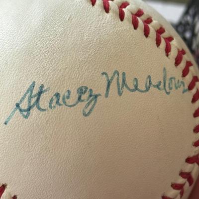 LOT 257: Philadelphia Phillies Collection: Signed Baseballs, Bags & More