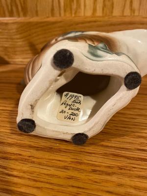 VINTAGE ROYAL C. CERAMIC DUCKS