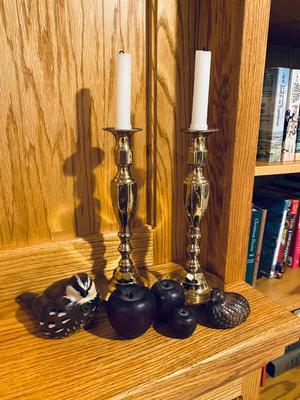 BRASS CANDLESTICK HOLDERS, WOODEN APPLES AND 2 QUAILS